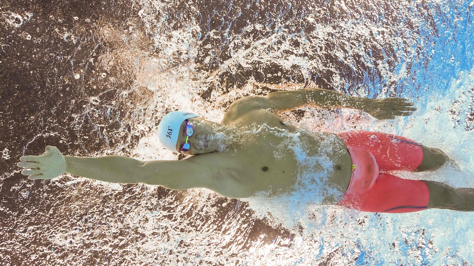 FB体育官方网站-南美风暴席卷北欧，萨拉赫关键一击，阿根廷粉碎瑞典神话