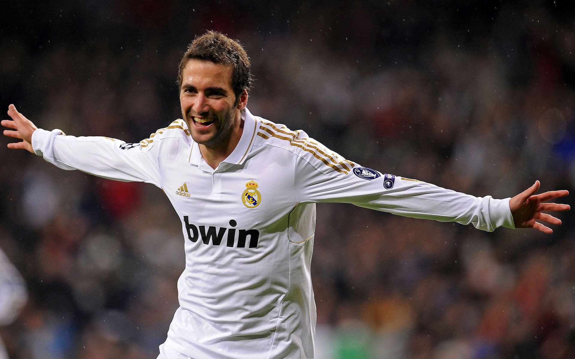 FB体育APP-福登接管英超争冠，罗马力克尼日利亚，体育世界里的唯一性时刻